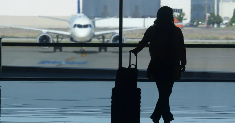 How to Prevent Jet Lag, Enjoy Travel