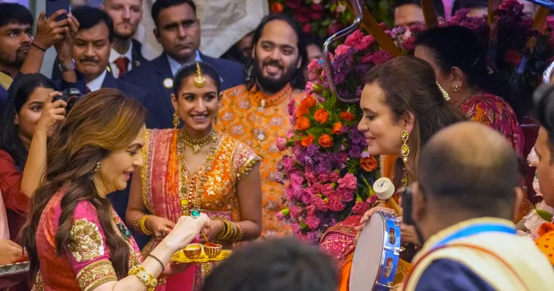 Asia’s Richest Man Plans Costly Wedding for His Son