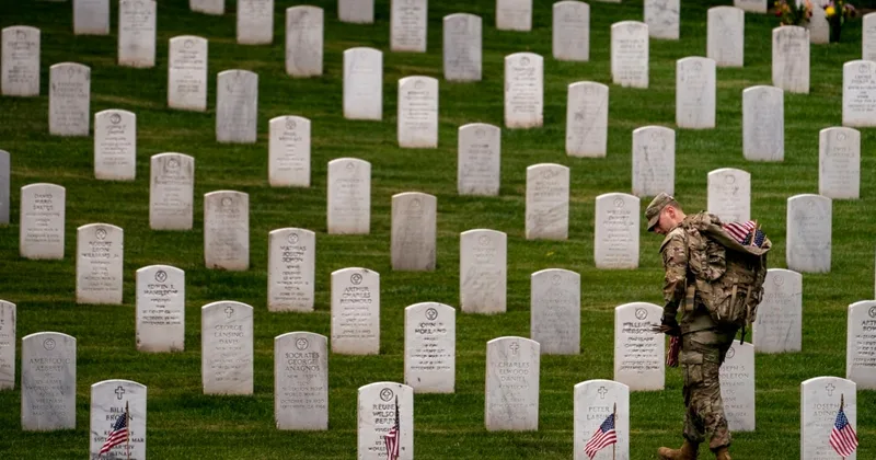 Americans Observe Memorial Day