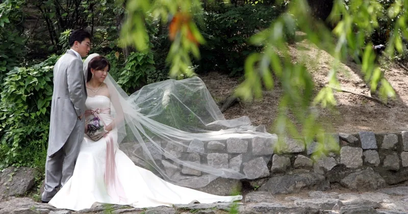 Marriages in South Korea Rise Slightly after Years of Decrease