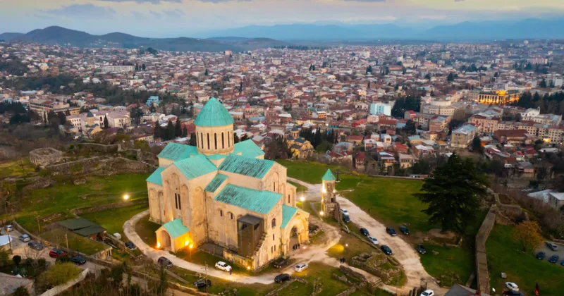 Този древен град е мечтата за всеки пътешественик вегетарианец