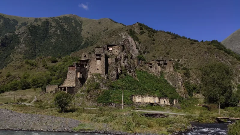 ხევსურეთი - კუთხე შუა საუკუნეების კოშკებით, "სავაჟო" და "სადიაცო" ბილიკებით