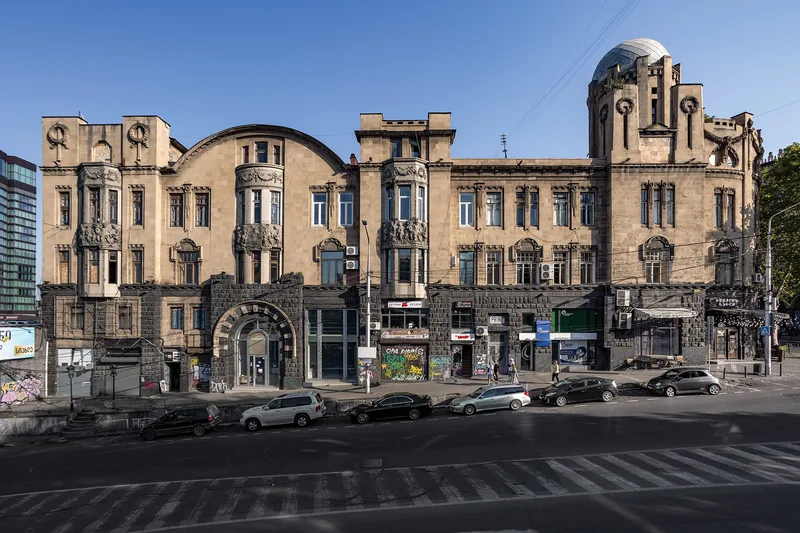 მელიქ