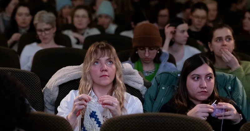 Knitting While Watching Movies Gains Popularity