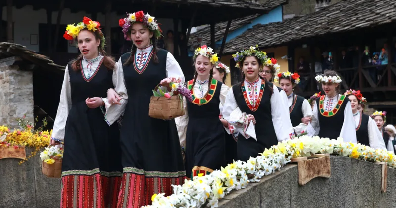 Лазаровден и Връбница