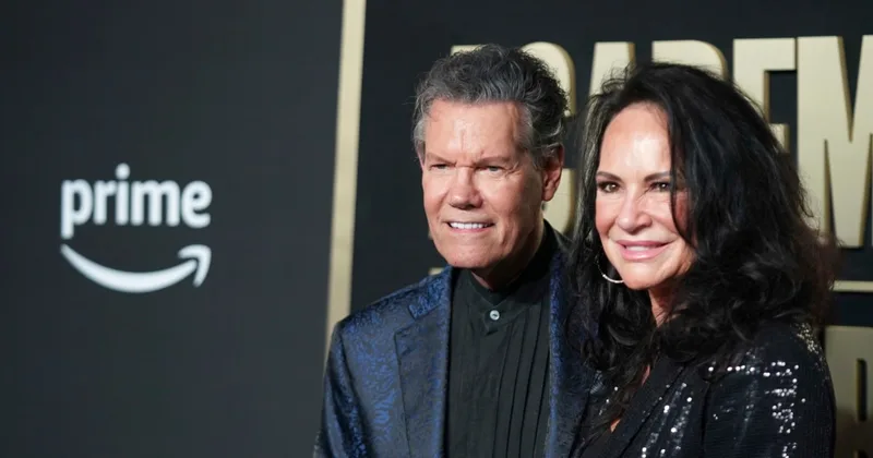 Country Singer Randy Travis Releases AI Song after Stroke
