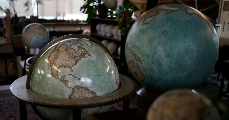 Globes Remain Popular — Even with Google Earth