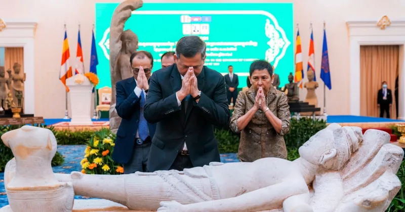 Cambodia Celebrates Return of Long-lost Ancient Cultural Pieces