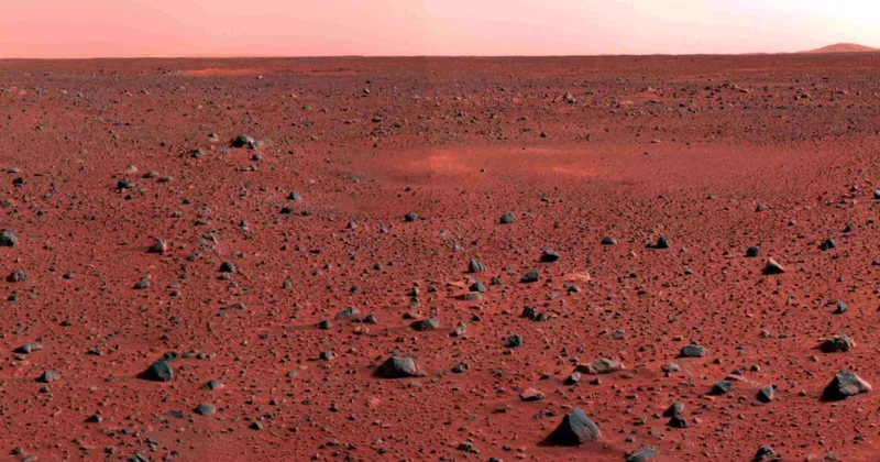 Scientists Propose Idea to Warm Mars